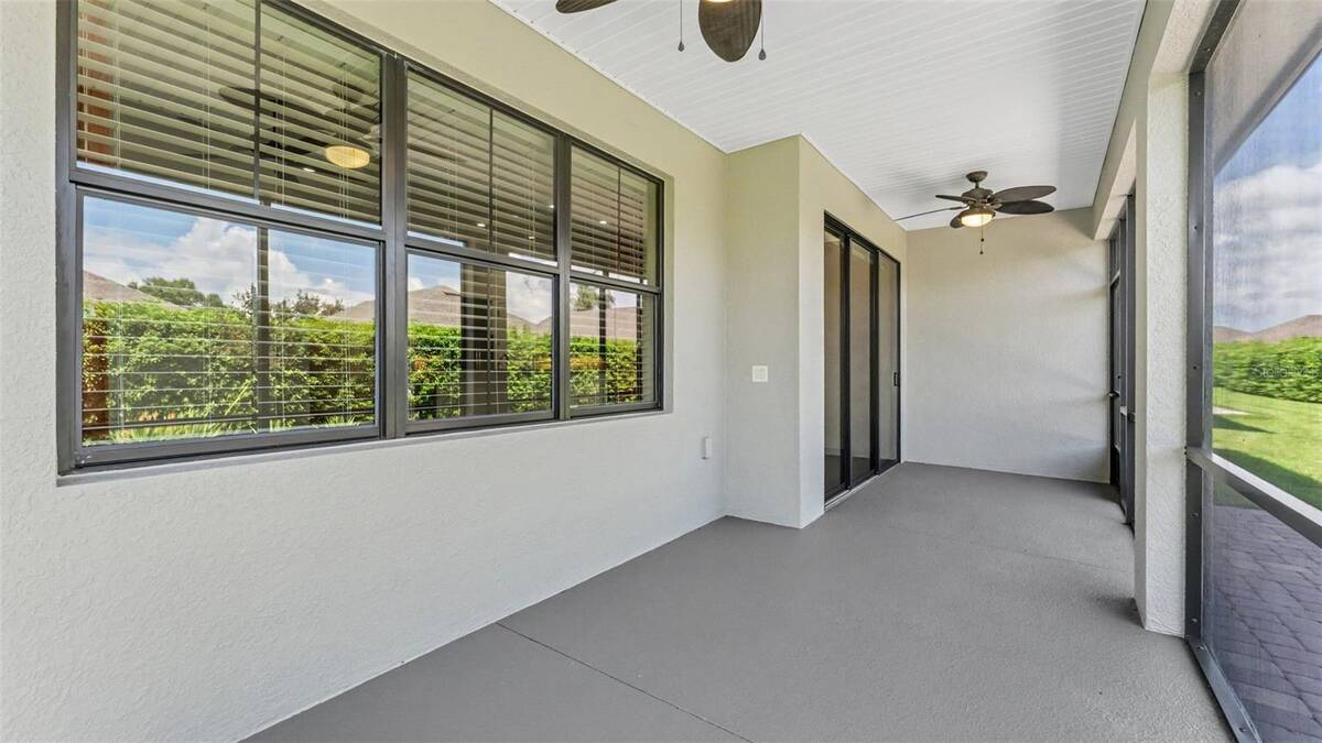 7783 Lake James Boulevard, Lakeland, FL 33810