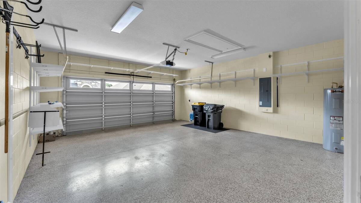 7783 Lake James Boulevard, Lakeland, FL 33810