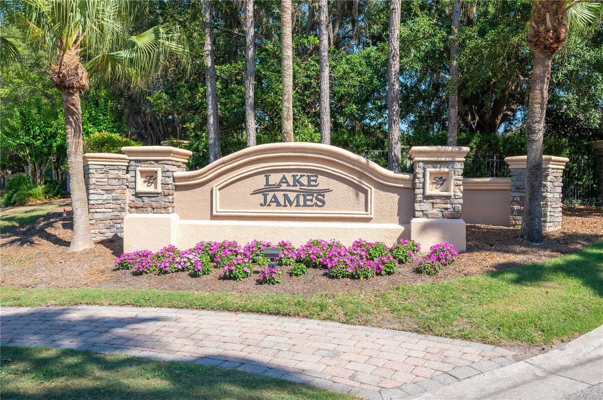 7783 Lake James Boulevard, Lakeland, FL 33810