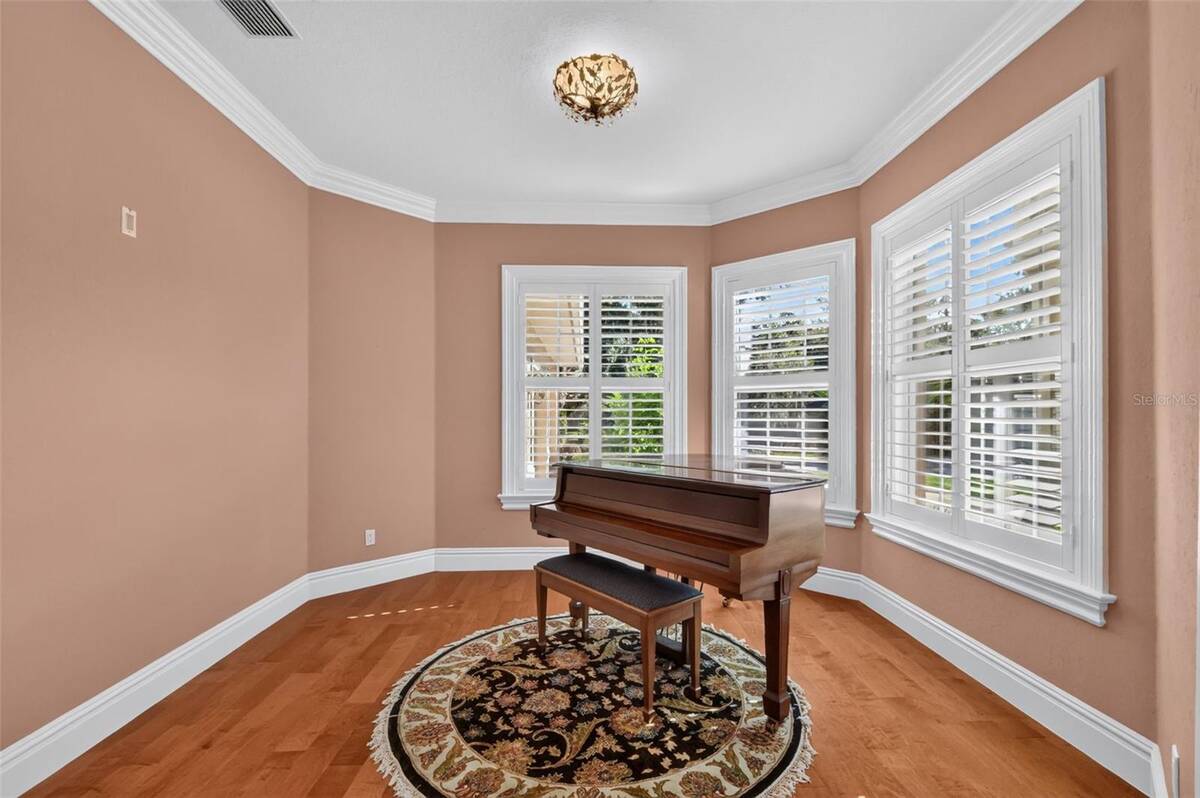 2220 Se Mill Creek Circle, Ocala, FL 34471