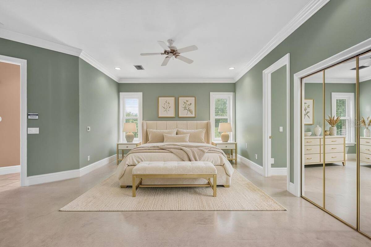 2220 Se Mill Creek Circle, Ocala, FL 34471