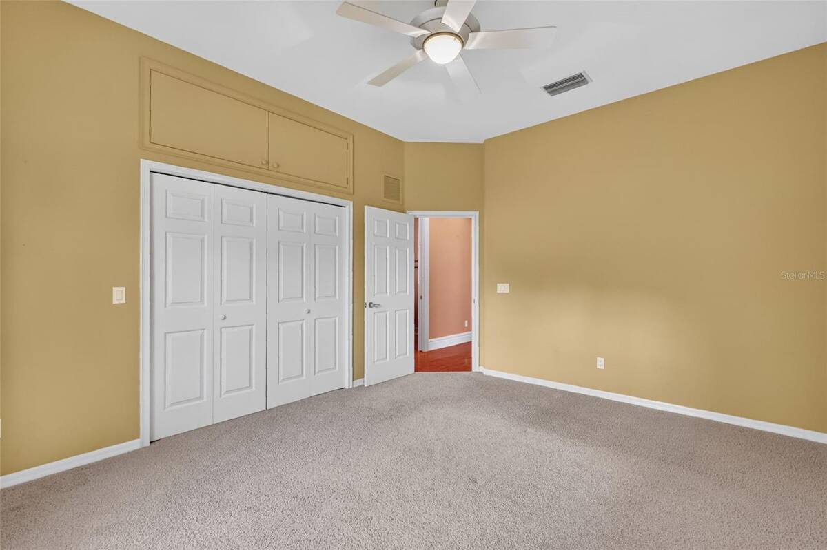 2220 Se Mill Creek Circle, Ocala, FL 34471