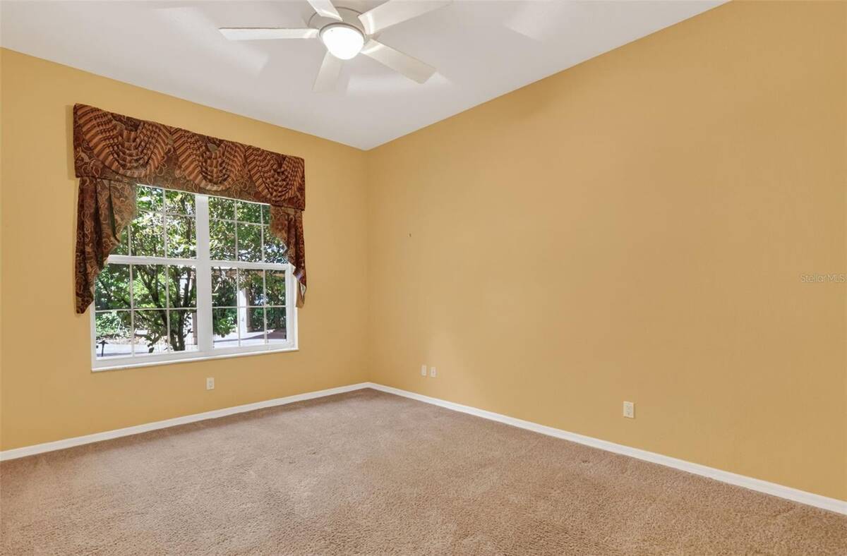2220 Se Mill Creek Circle, Ocala, FL 34471