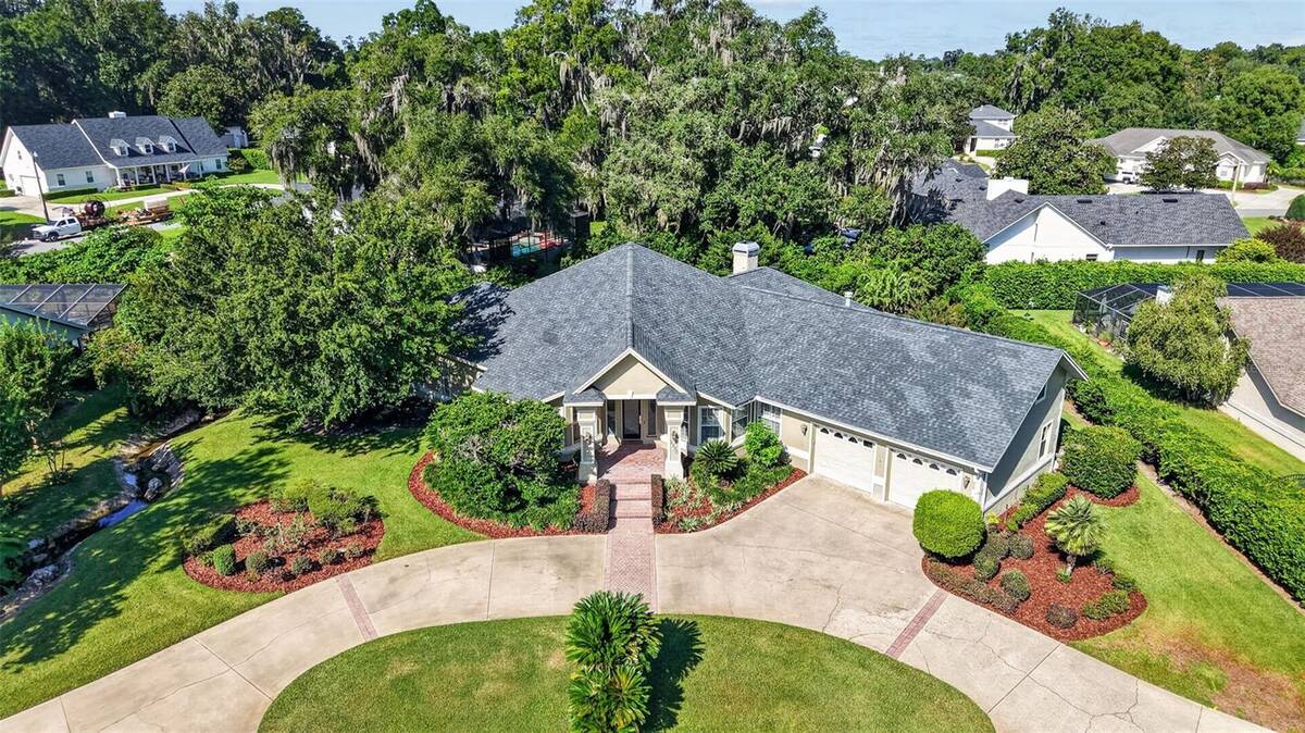 2220 Se Mill Creek Circle, Ocala, FL 34471
