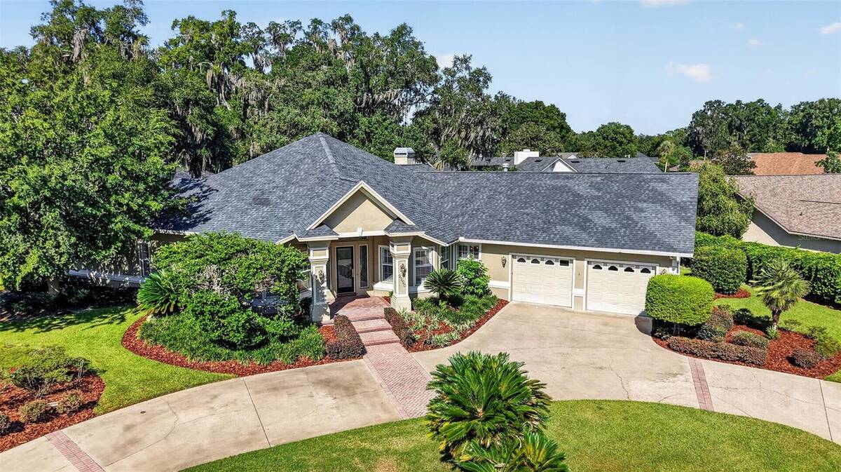 2220 Se Mill Creek Circle, Ocala, FL 34471