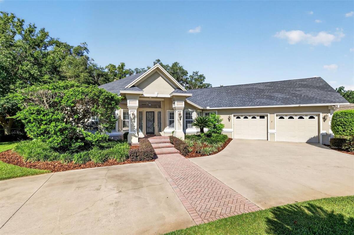 2220 Se Mill Creek Circle, Ocala, FL 34471