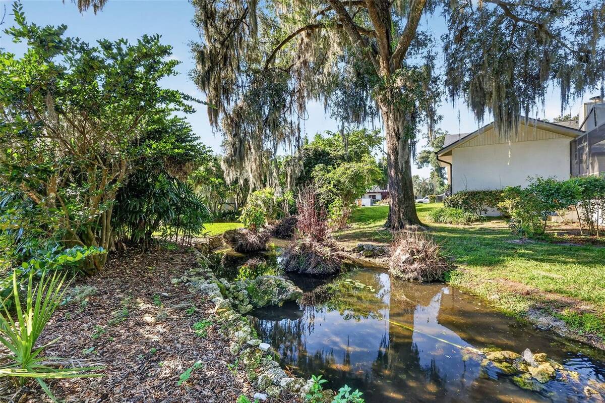 2220 Se Mill Creek Circle, Ocala, FL 34471