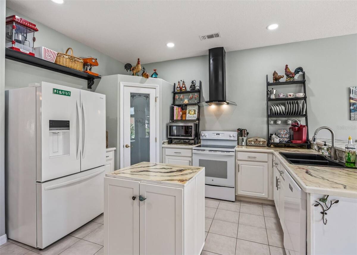 402 Grand Vista Trail, Leesburg, FL 34748