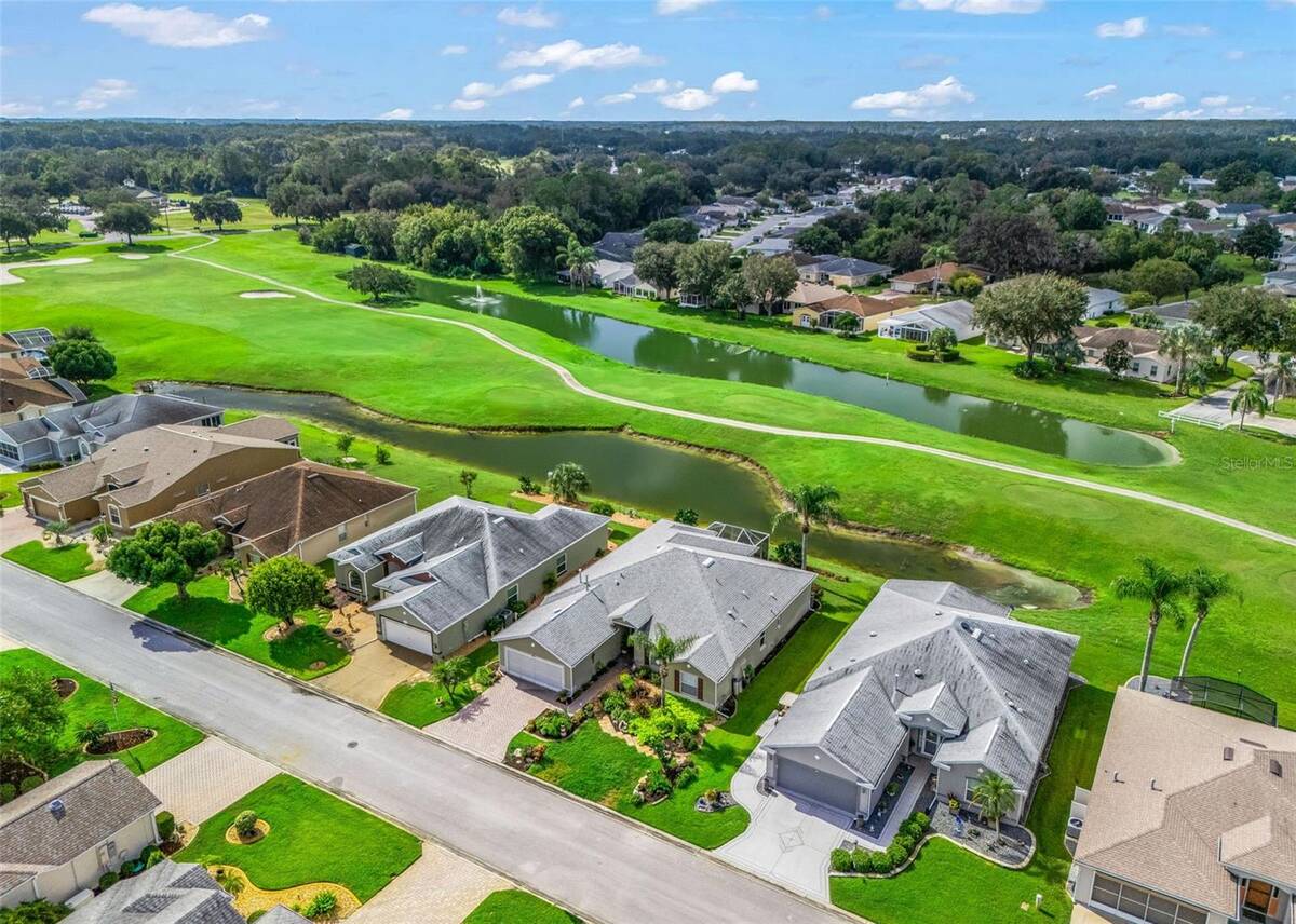 402 Grand Vista Trail, Leesburg, FL 34748