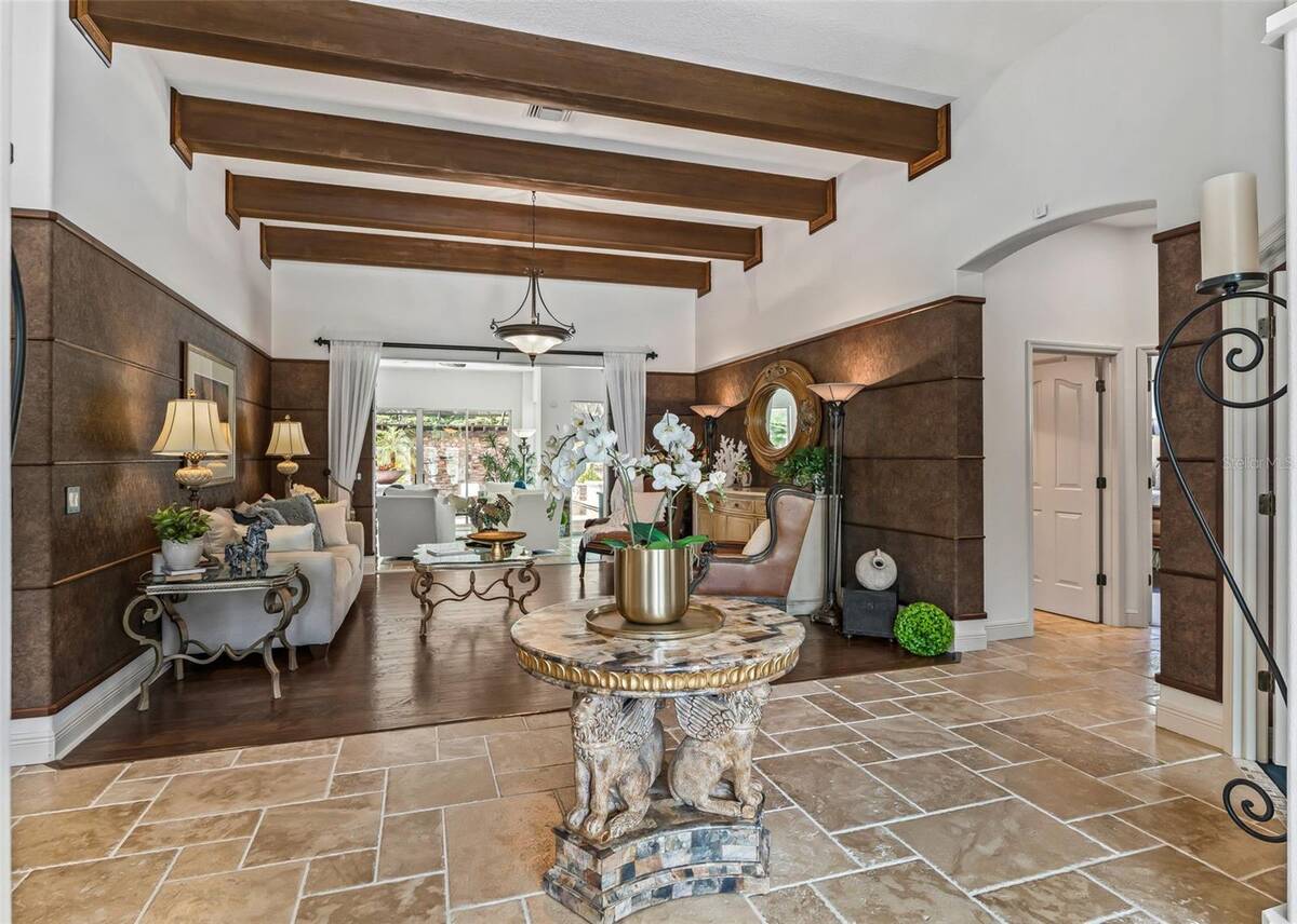 2917 Larranaga Drive, The Villages, FL 32162