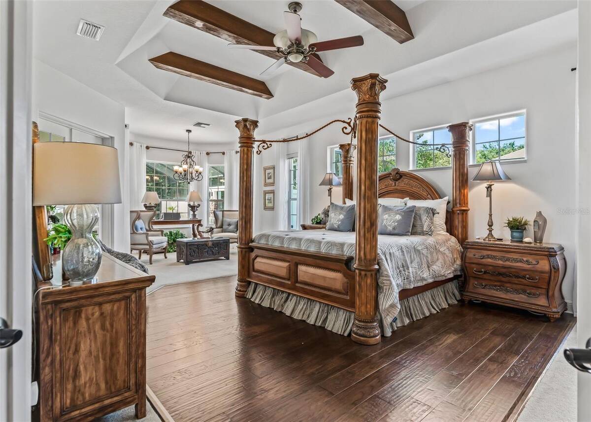 2917 Larranaga Drive, The Villages, FL 32162