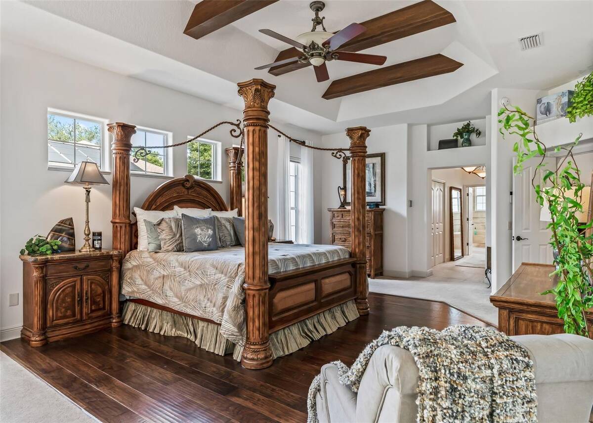 2917 Larranaga Drive, The Villages, FL 32162