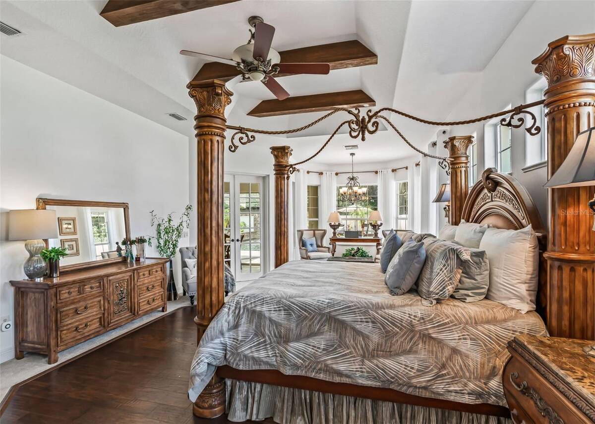 2917 Larranaga Drive, The Villages, FL 32162