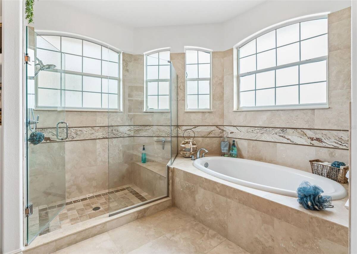 2917 Larranaga Drive, The Villages, FL 32162