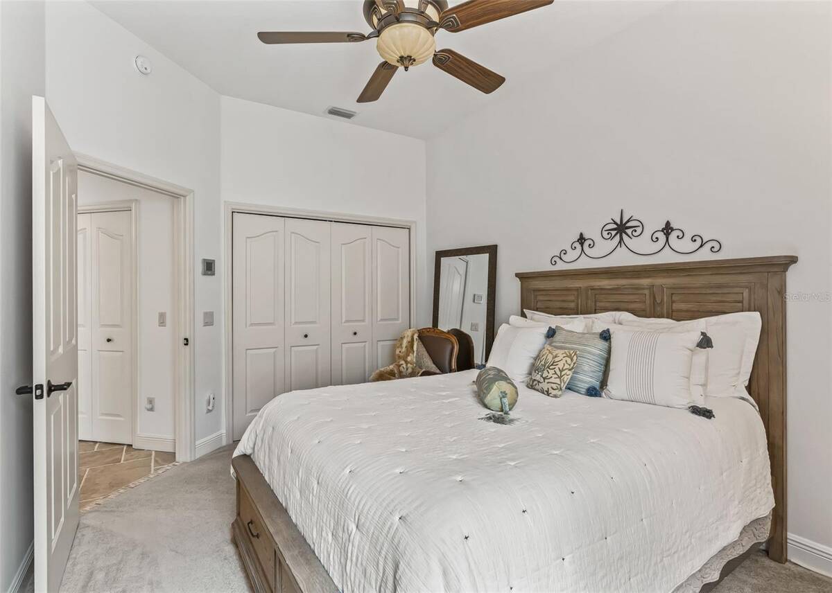 2917 Larranaga Drive, The Villages, FL 32162