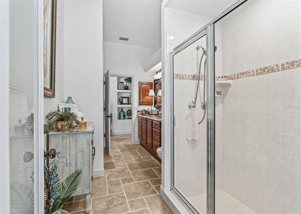 2917 Larranaga Drive, The Villages, FL 32162