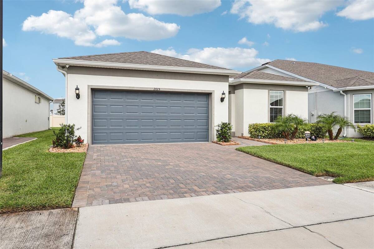 2015 Spring Shower Circle, Kissimmee, FL 34744