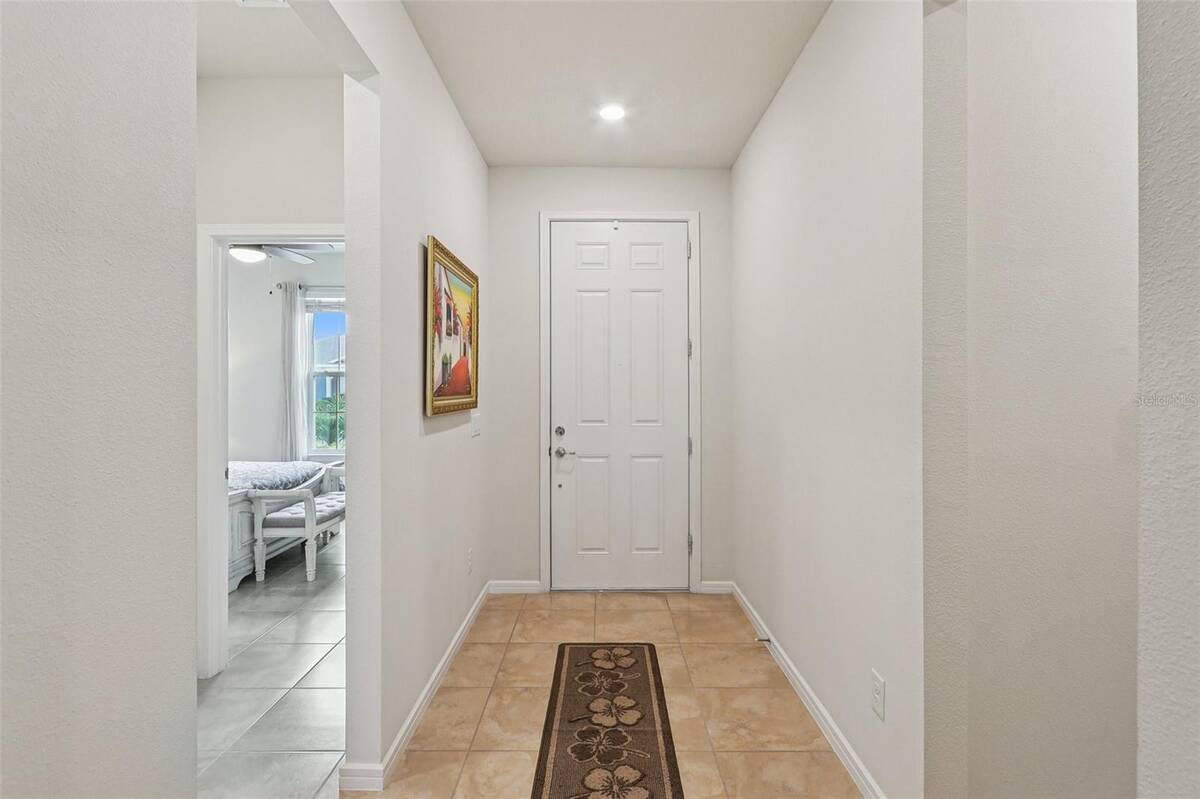 2015 Spring Shower Circle, Kissimmee, FL 34744