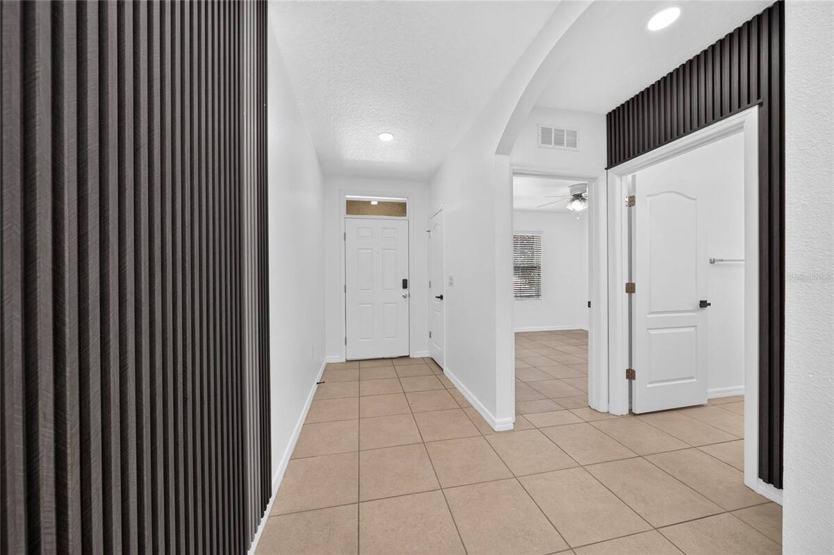 238 Minniehaha Circle, Haines City, FL 33844