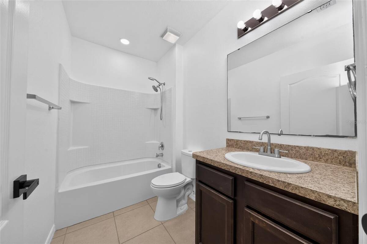 238 Minniehaha Circle, Haines City, FL 33844