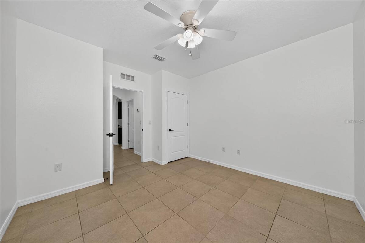 238 Minniehaha Circle, Haines City, FL 33844