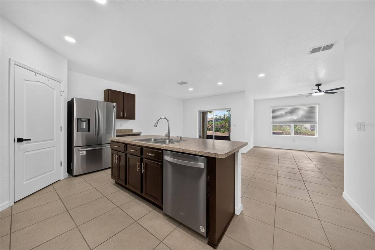 238 Minniehaha Circle, Haines City, FL 33844