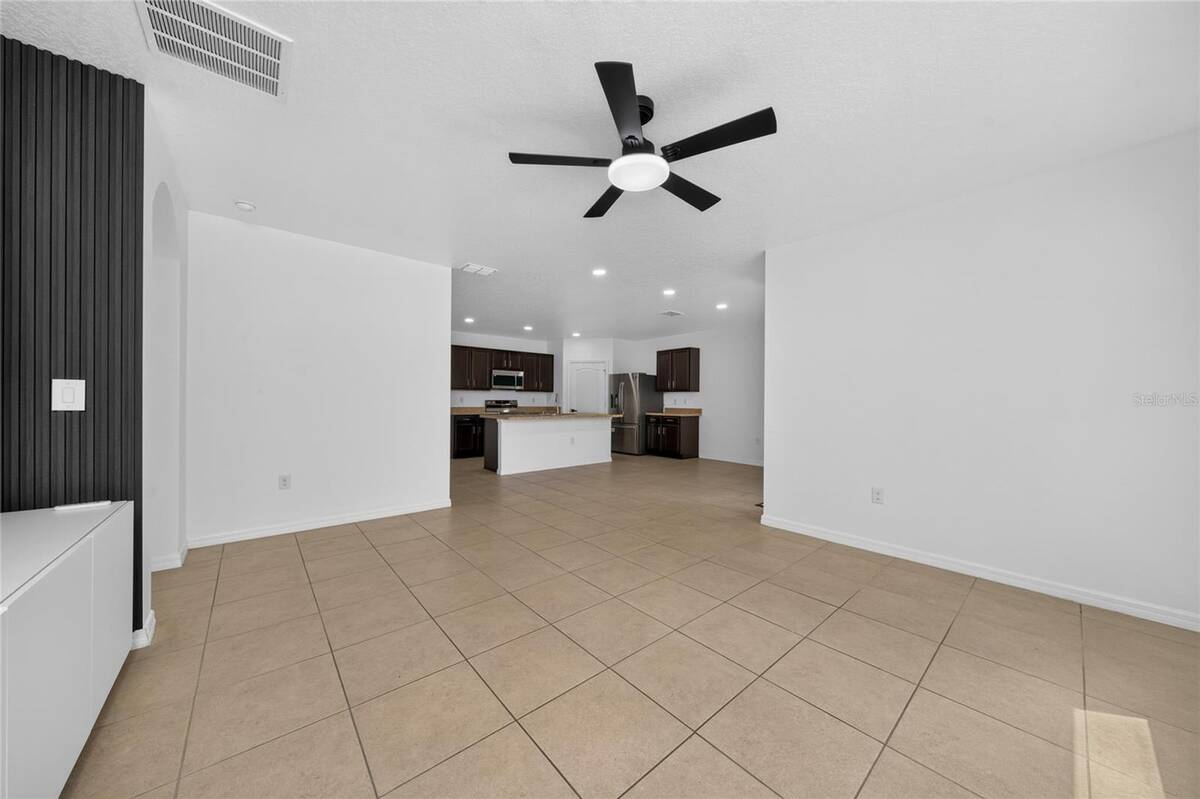 238 Minniehaha Circle, Haines City, FL 33844