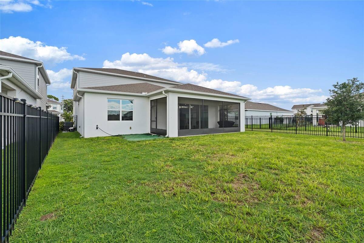 1646 Groveline Rd, St Cloud, FL 34771
