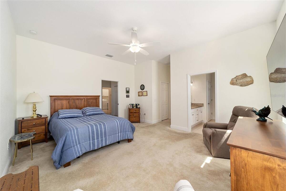 10948 Se 167th Place, Summerfield, FL 34491