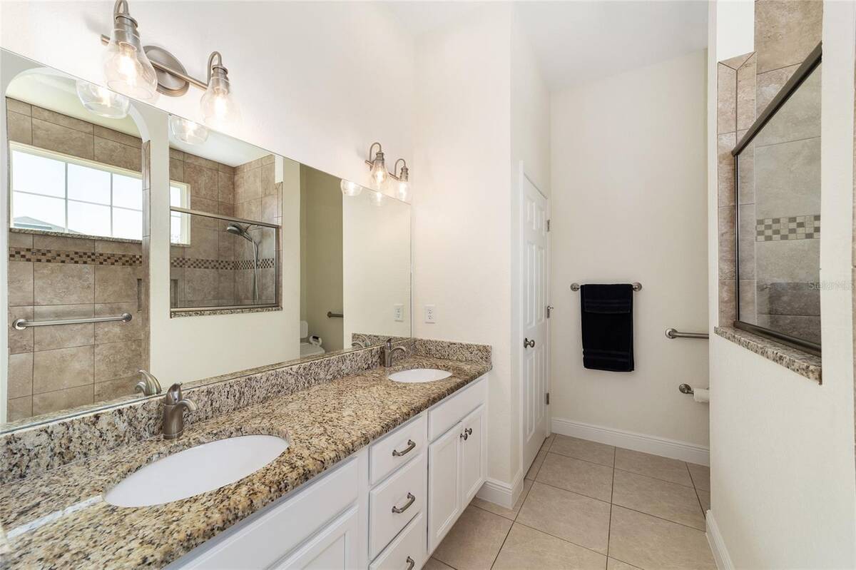 10948 Se 167th Place, Summerfield, FL 34491