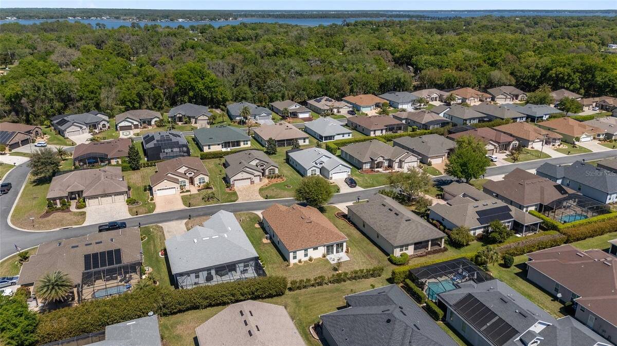 10948 Se 167th Place, Summerfield, FL 34491