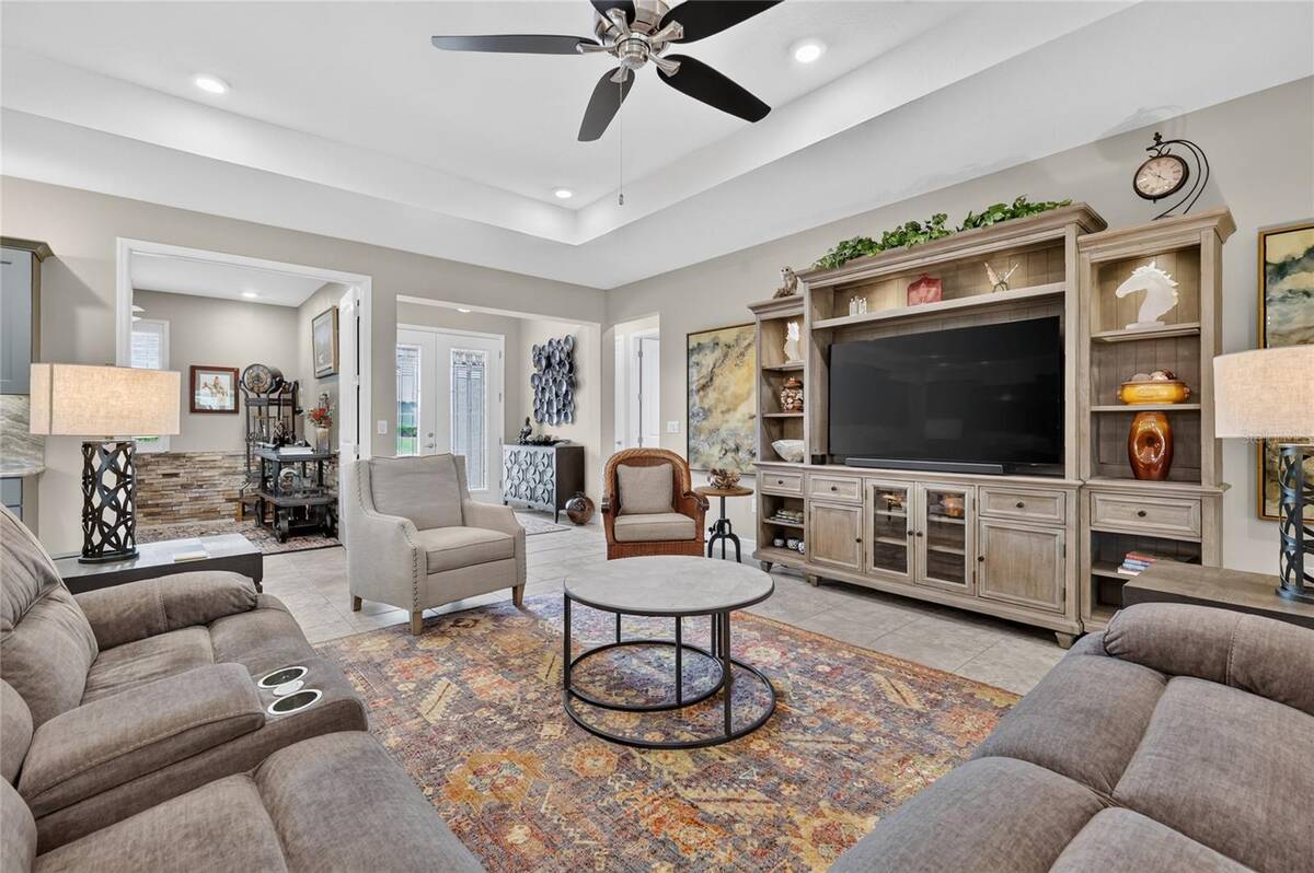8533 Sw 91st Circle, Ocala, FL 34481