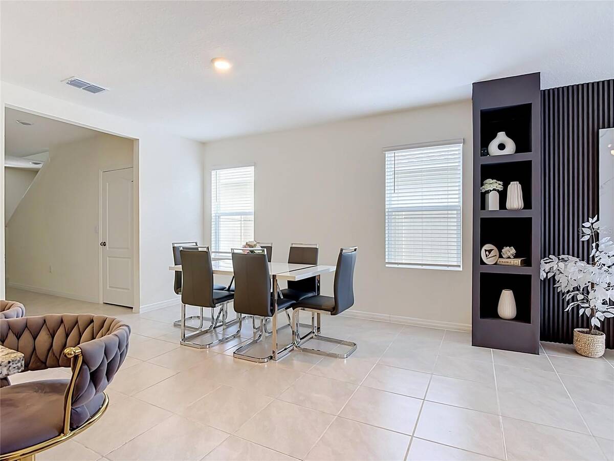 1172 Cascades Avenue, Davenport, FL 33837