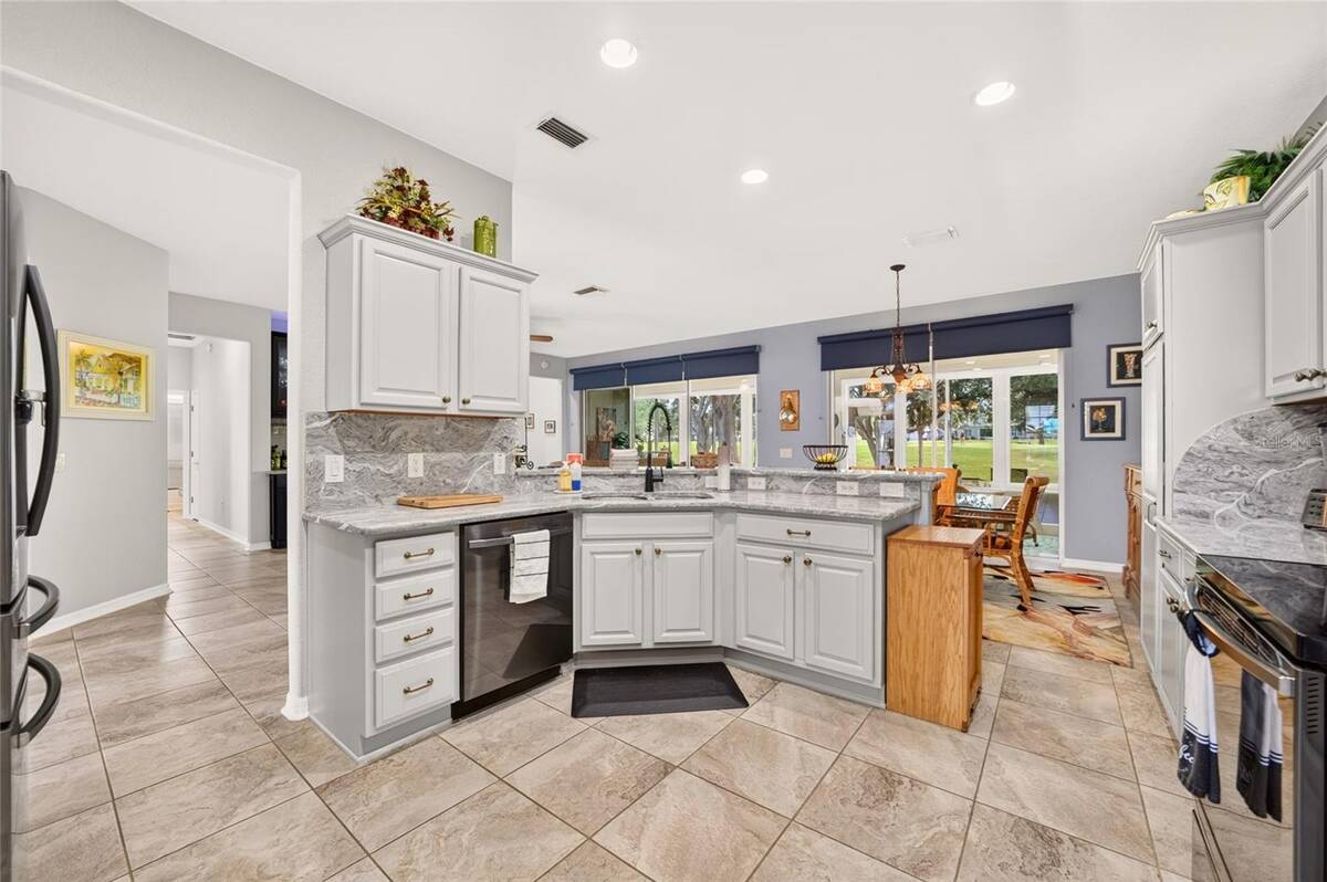 13233 Se 91st Court Road, Summerfield, FL 34491