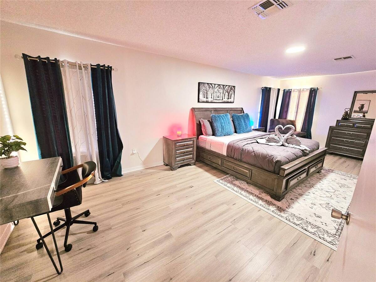 502 Canna Drive, Davenport, FL 33897