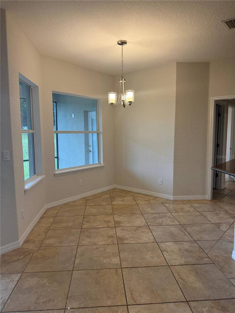9617 Spring Lake Drive, Clermont, FL 34711