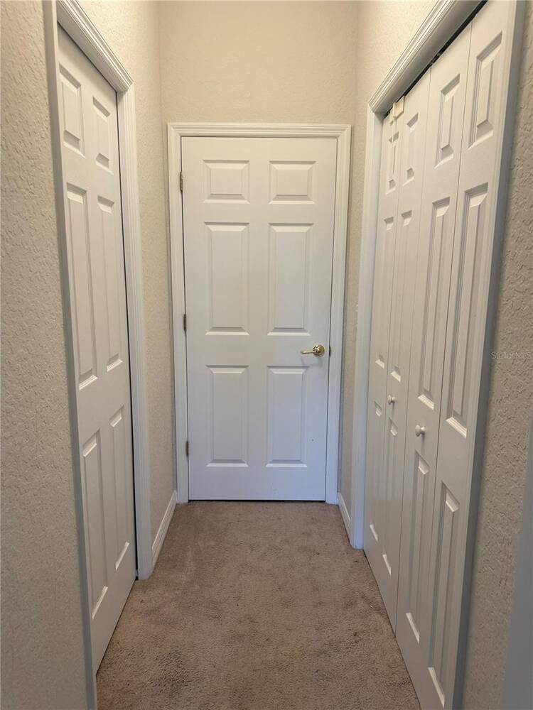 9617 Spring Lake Drive, Clermont, FL 34711