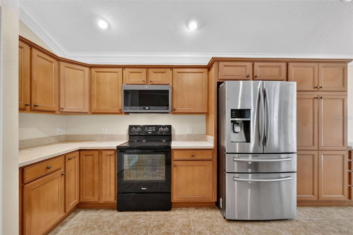 791 Enisgrove Way, The Villages, FL 32163