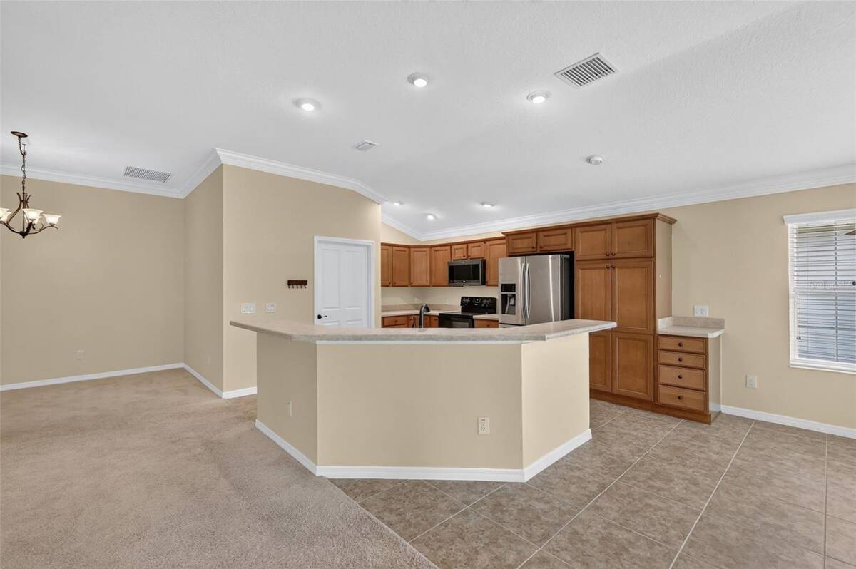 791 Enisgrove Way, The Villages, FL 32163