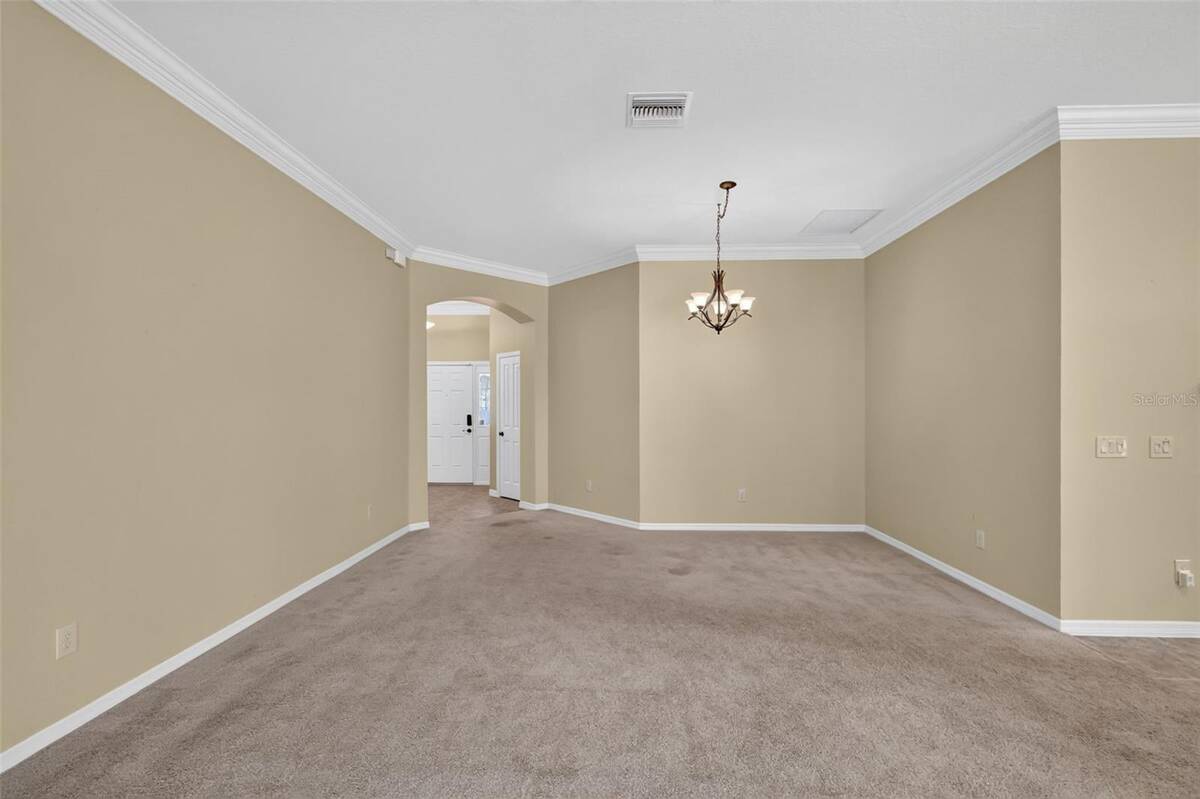 791 Enisgrove Way, The Villages, FL 32163