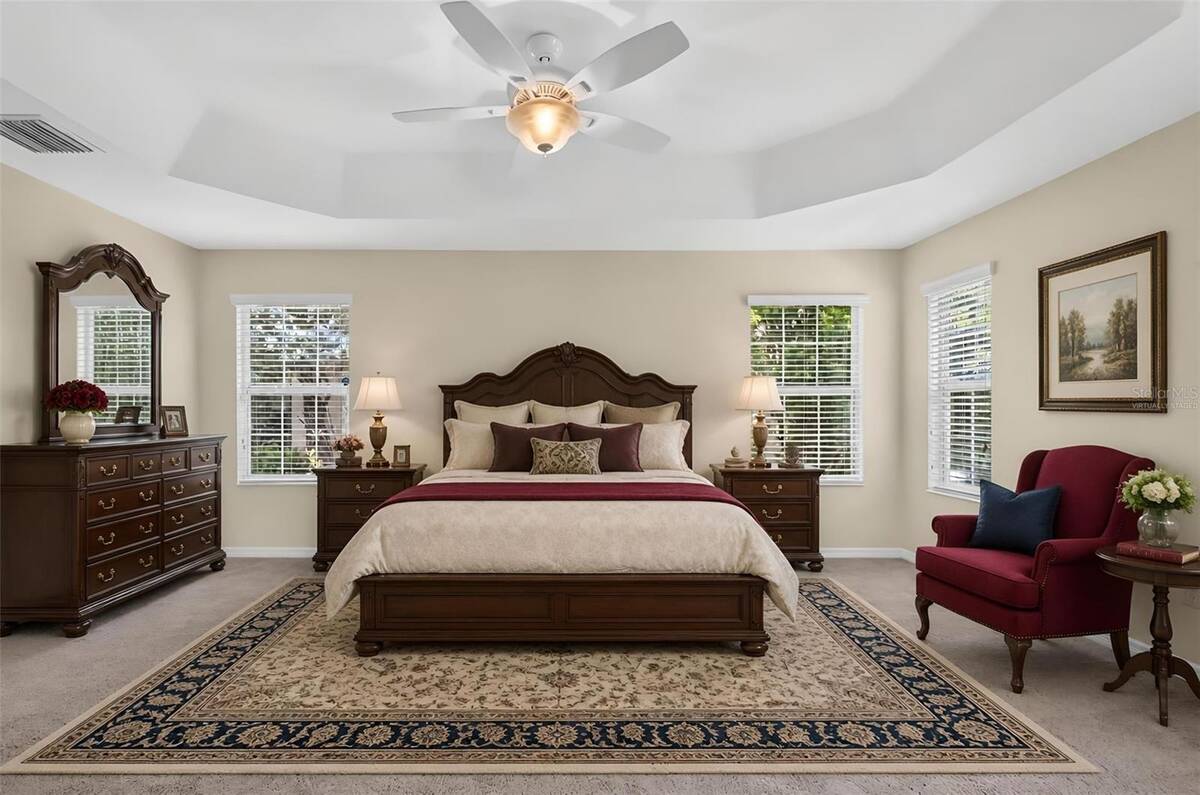 791 Enisgrove Way, The Villages, FL 32163