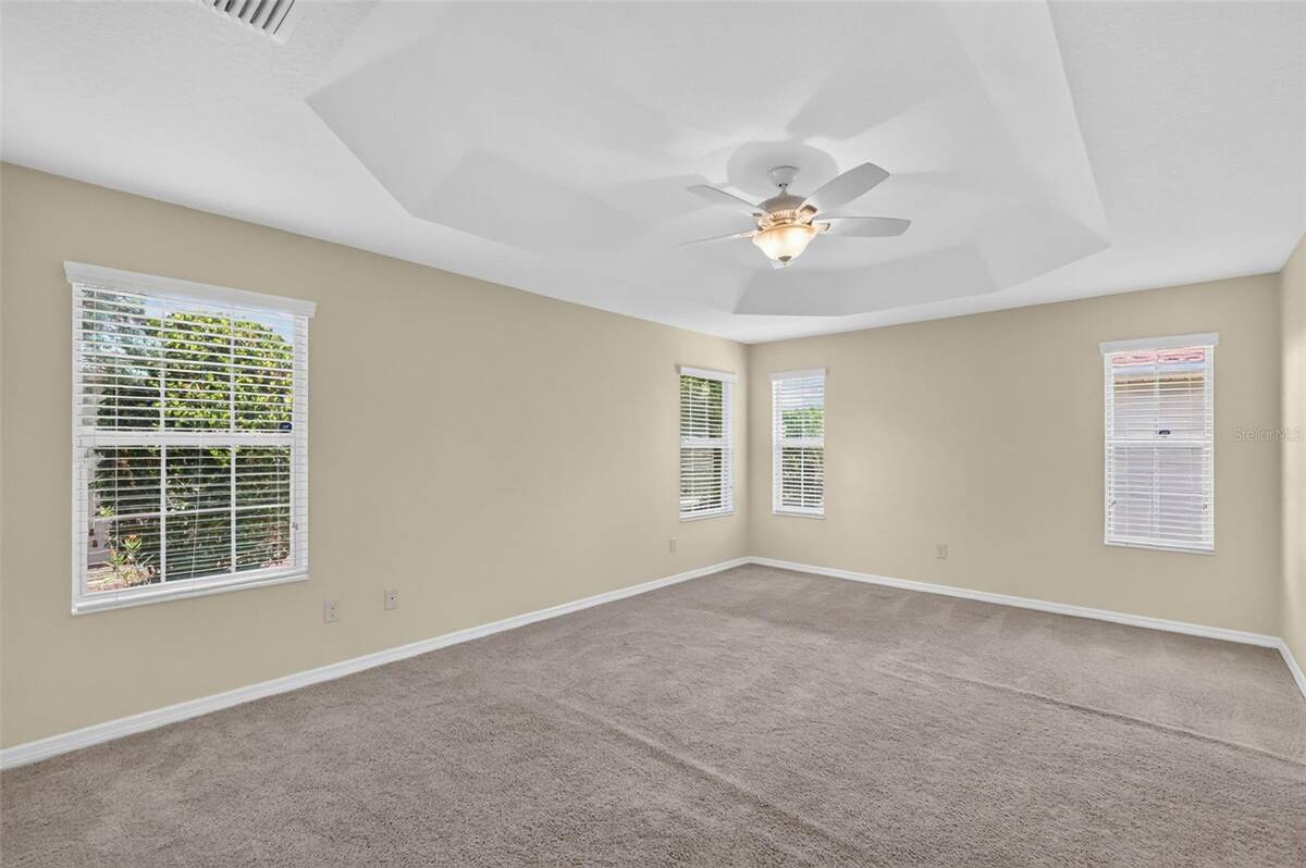 791 Enisgrove Way, The Villages, FL 32163