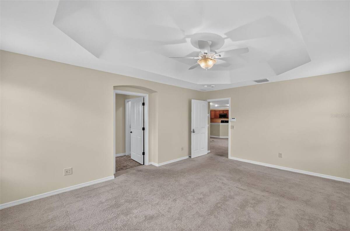 791 Enisgrove Way, The Villages, FL 32163