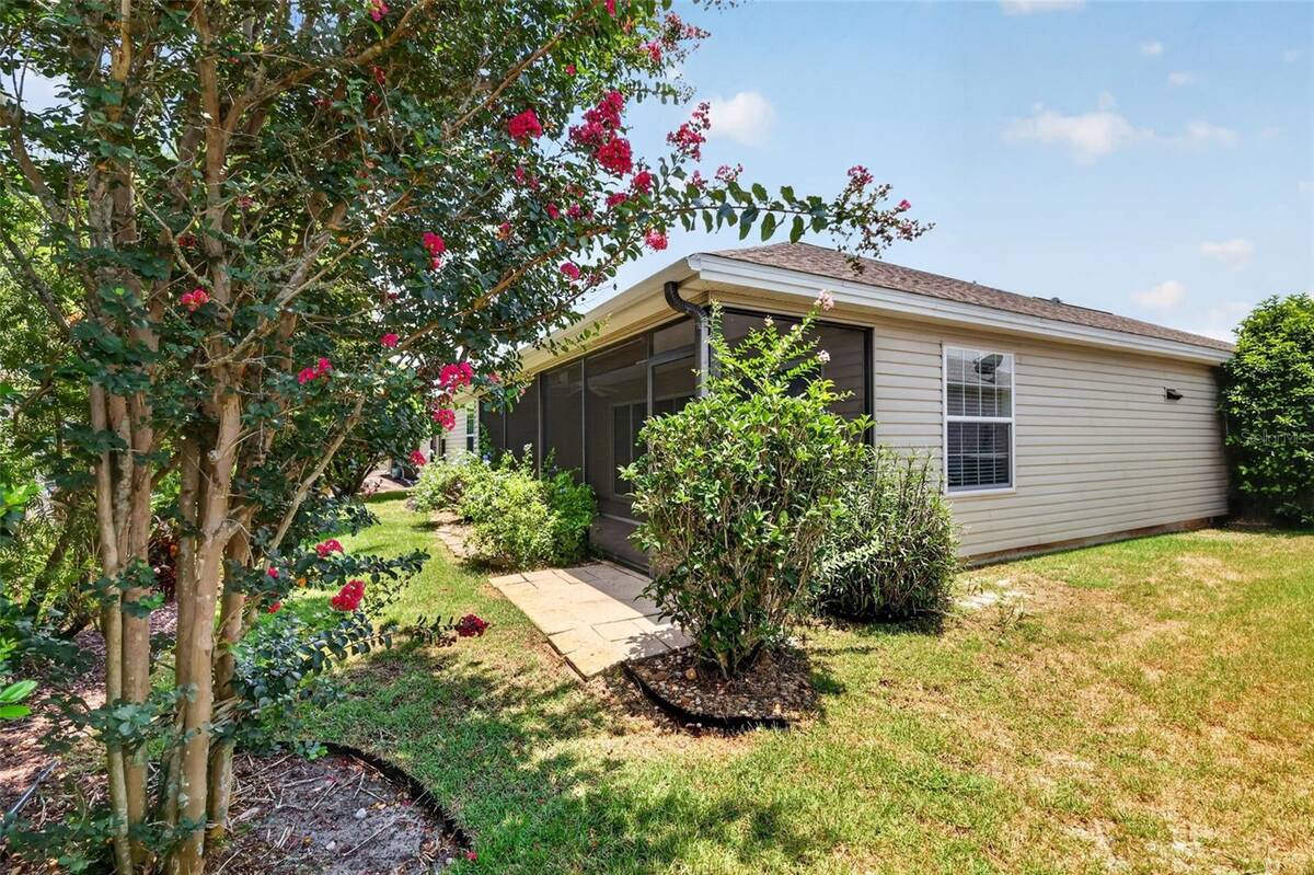 791 Enisgrove Way, The Villages, FL 32163
