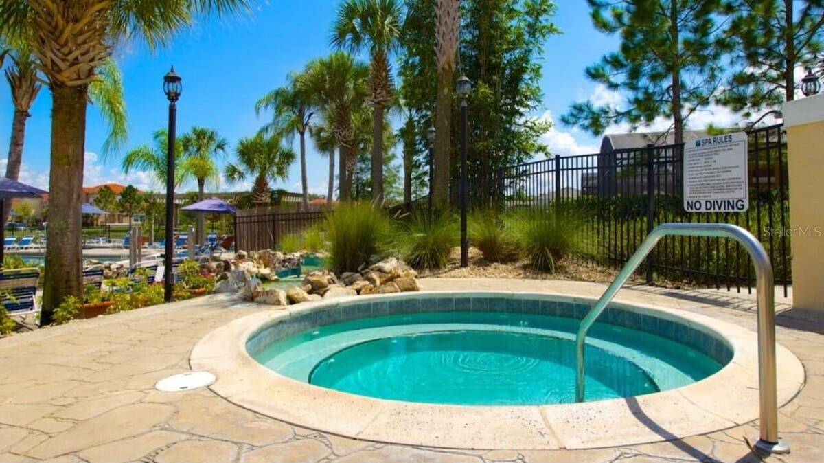 4731 Vero Beach Place, Kissimmee, FL 34746