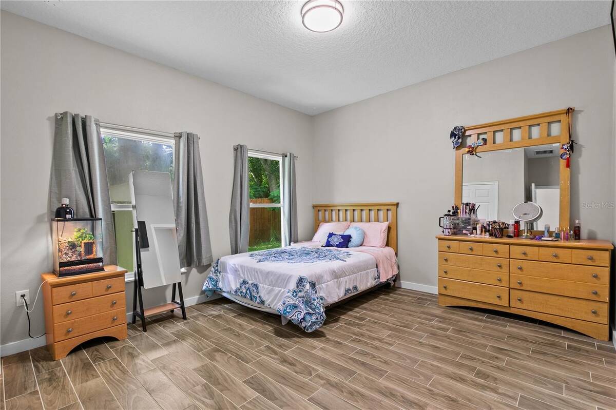 214 W 15th Street, Apopka, FL 32703