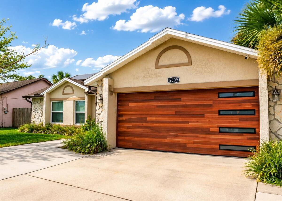 2609 Mill Run Boulevard, Kissimmee, FL 34744