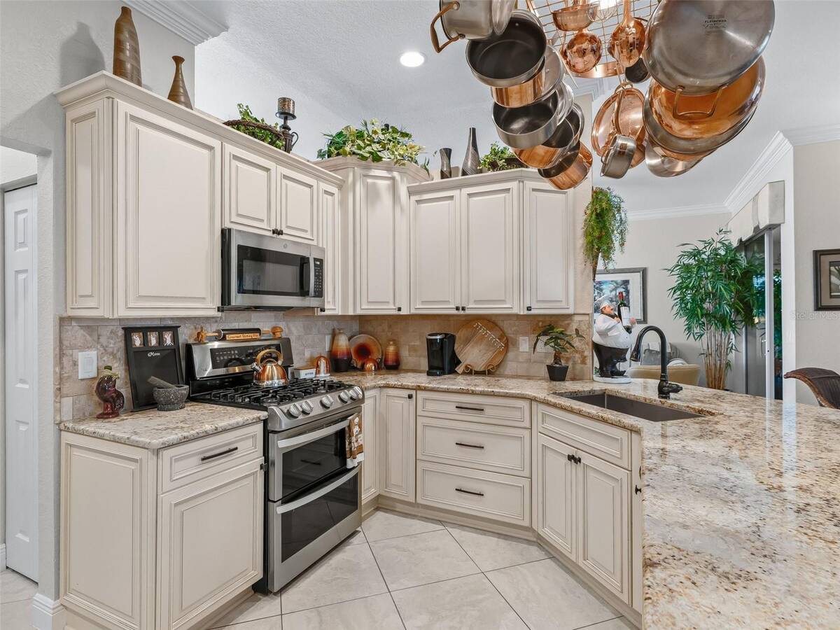 11768 Se 176th Place Road, Summerfield, FL 34491