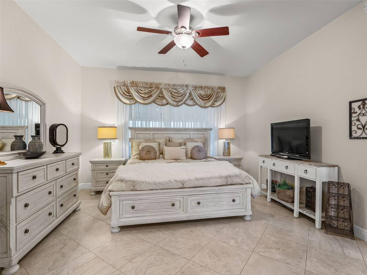 11768 Se 176th Place Road, Summerfield, FL 34491