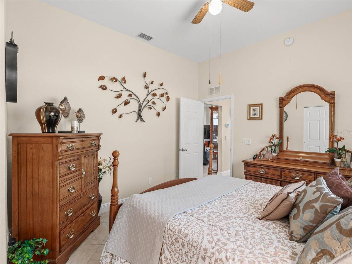 11768 Se 176th Place Road, Summerfield, FL 34491